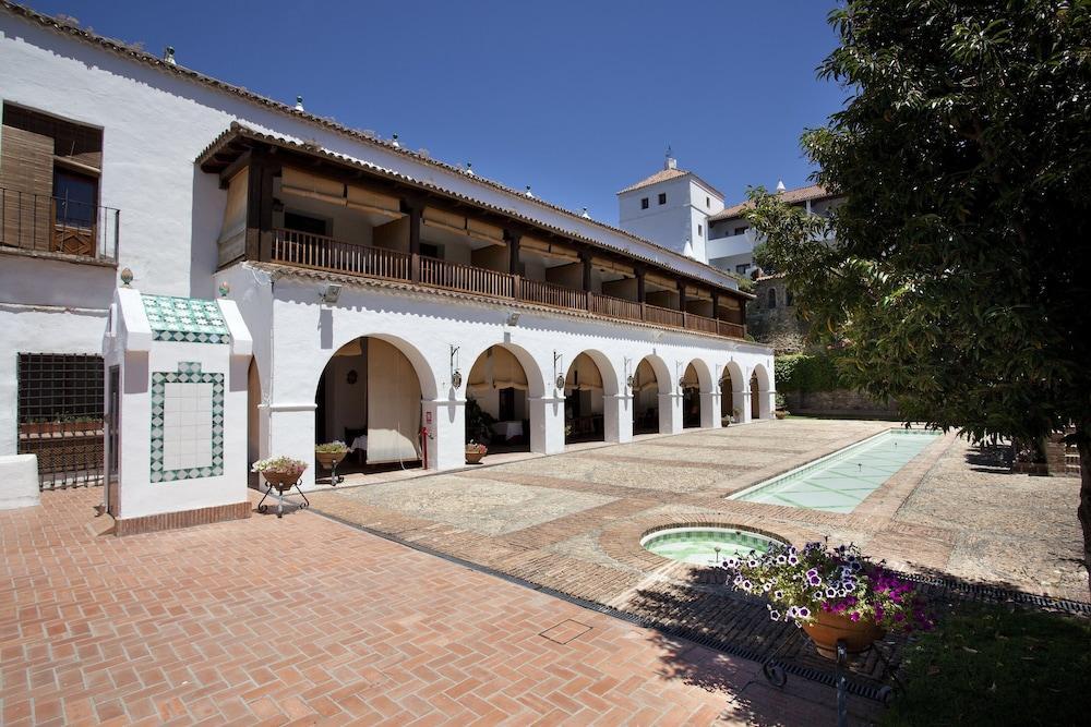 Parador De Guadalupe Guadalupe  Exterior foto